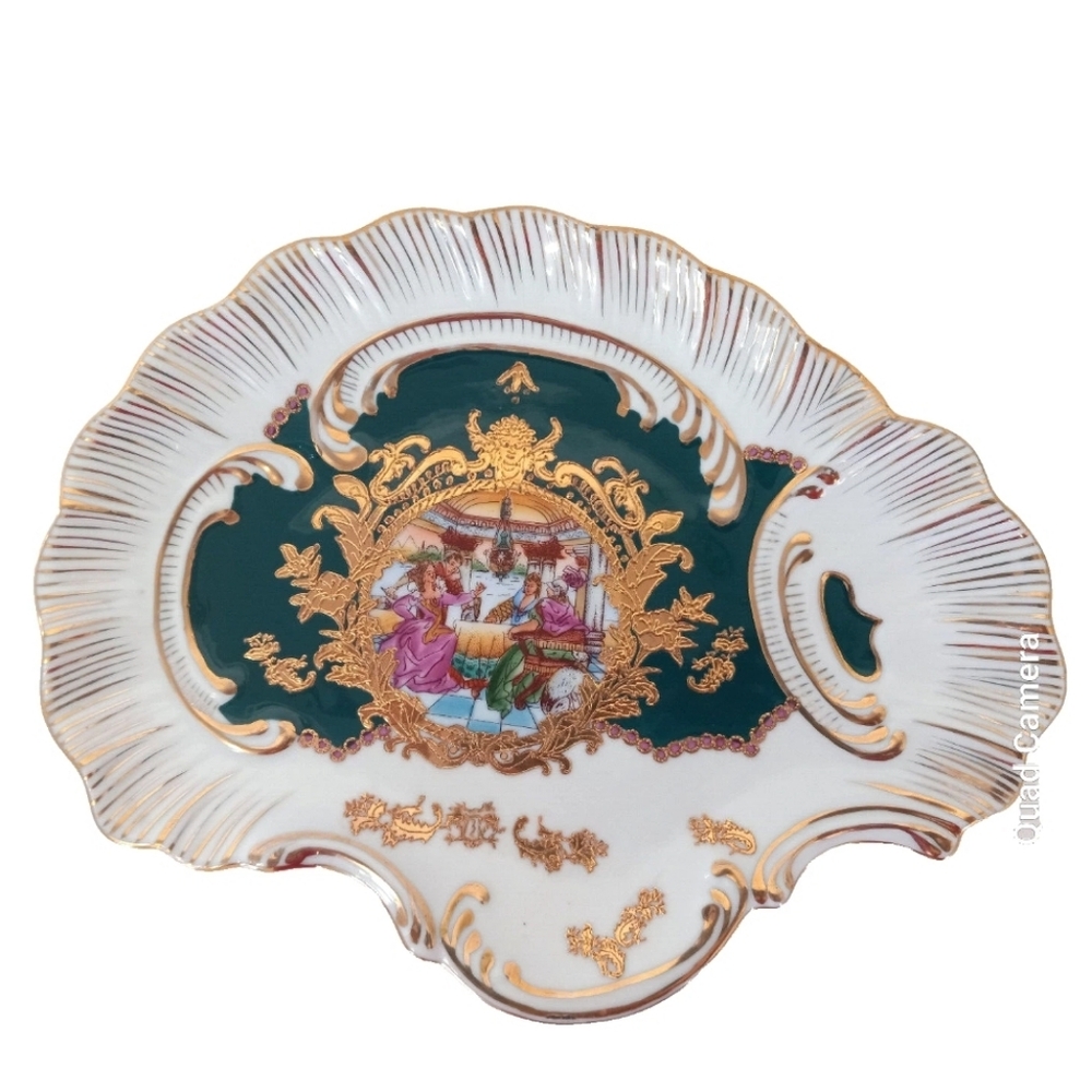 Ornate Gold Gilt Porcelain Handled Plate Green Victorian Romantic Scene